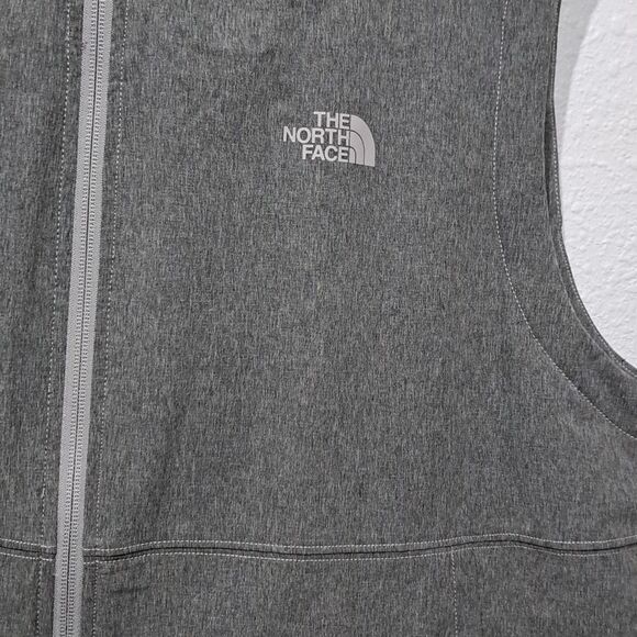 The North Face Women’s Shelbe Raschel Wind/Water Resistant Vest - Picture 3 of 6